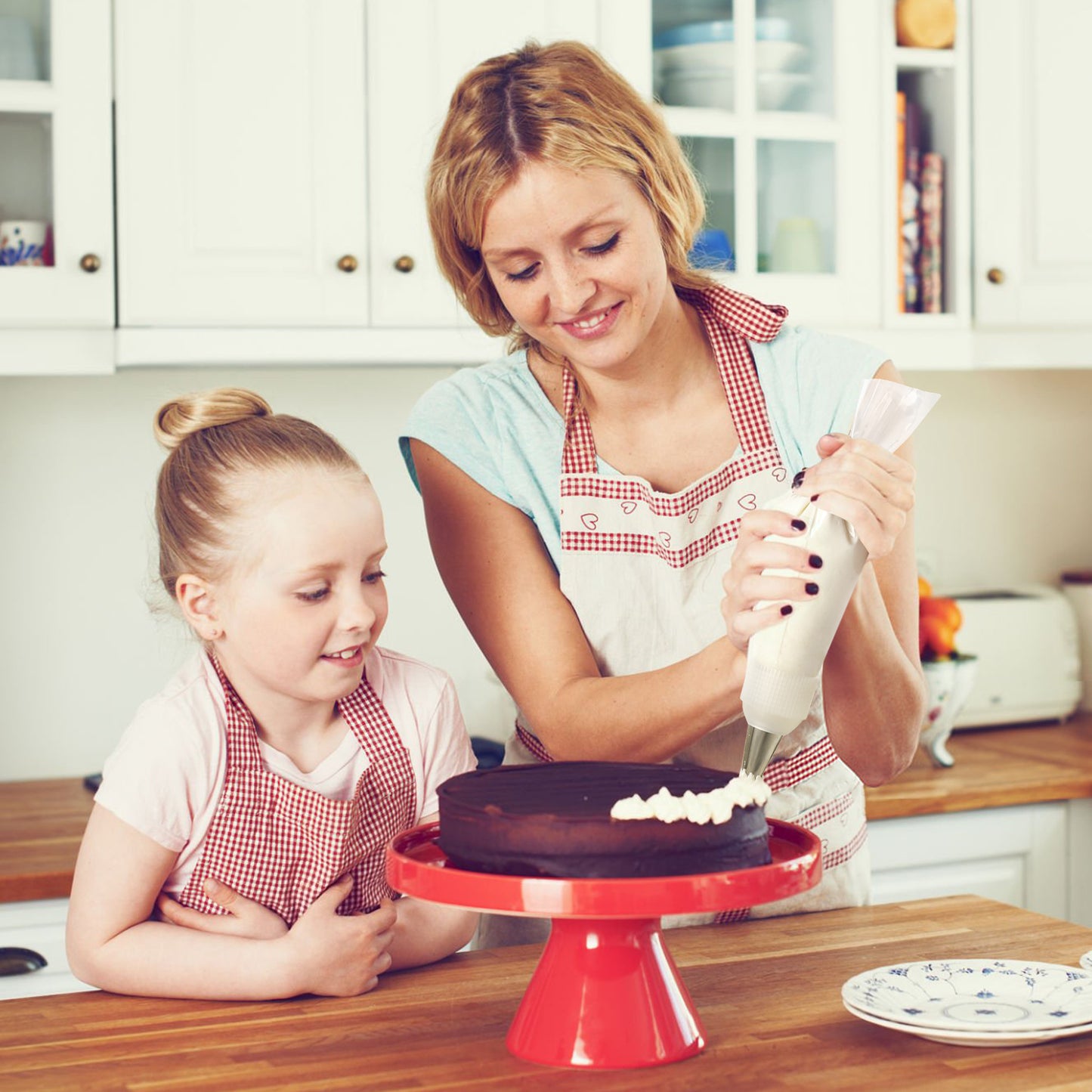 LotFancy Piping Bags, 150 Pcs 12" Disposable Pastry Bags & 5 Clips, Thick Icing Bags, Non-Slip