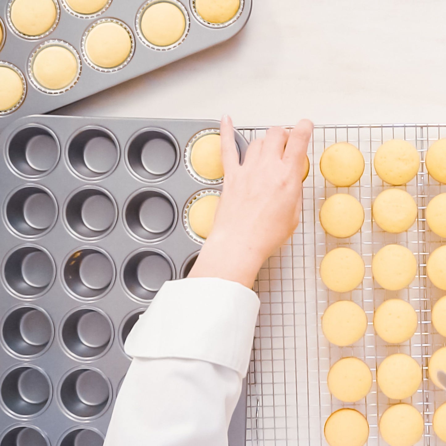 LotFancy 500Pcs Mini Cupcake Liners, White Muffin Liners, Greaseproof Paper Baking Cups