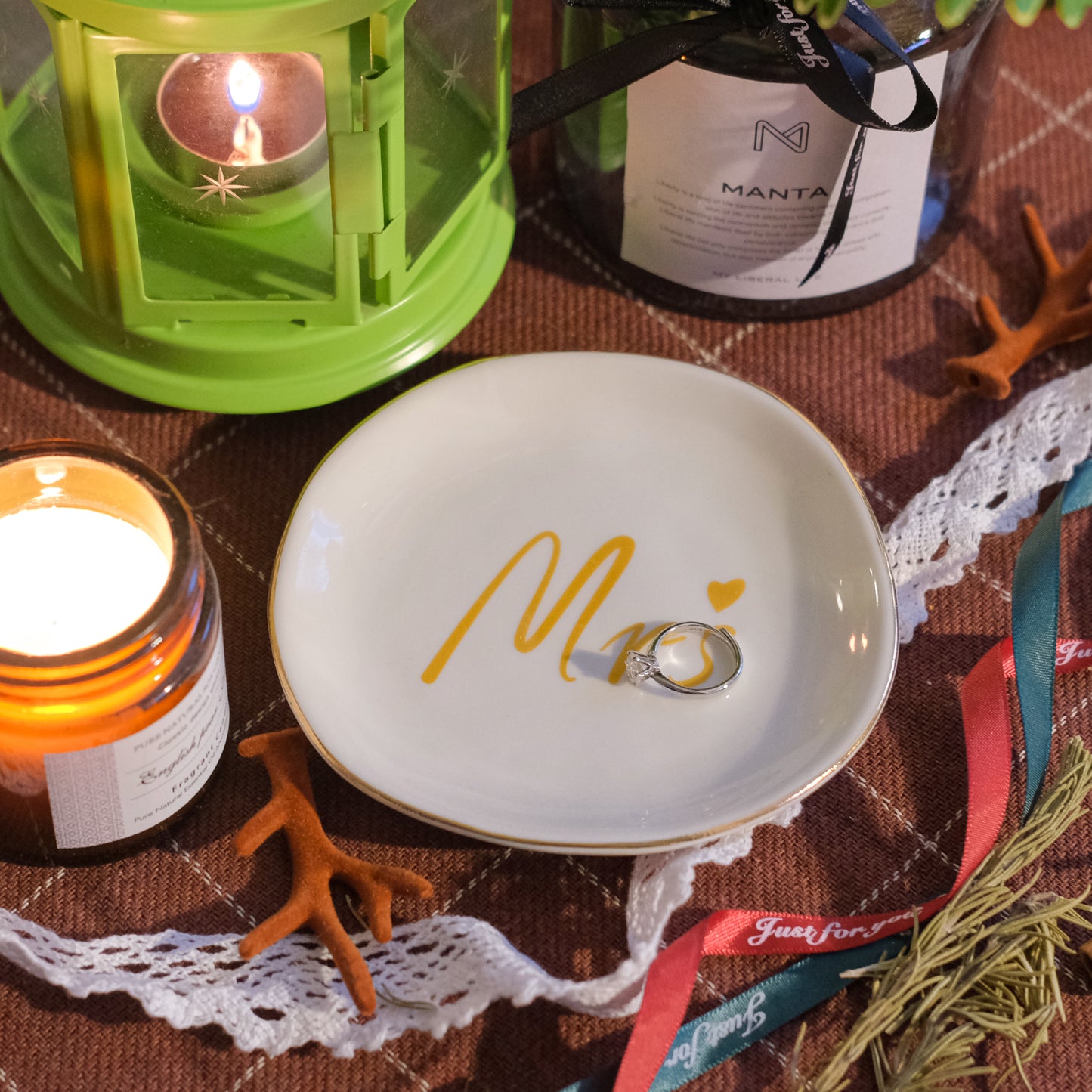 LotFancy Ring Dish Holder, Mrs Ceramic Gold Trinket Dish, Jewelry Dish Gift for Bride, Girlfriend, Wife