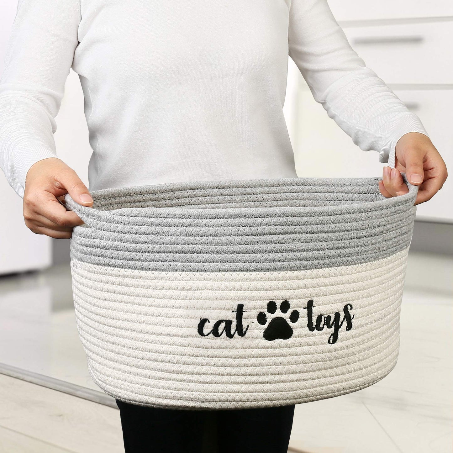 Prime Pets Cat Toy Basket, Cotton Rope Storage Basket with Handles, Small Woven Pet Toy Box Bin for Blankets, Leashes, 15x10x9 inch Cat Toy Holder Container, White and Grey